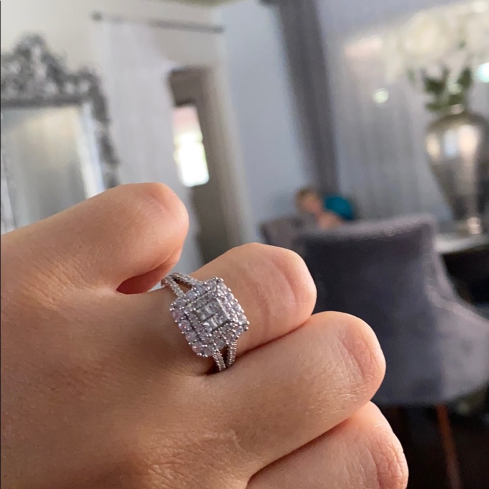Gorgeous 925 Silver White Sapphire Ring Sz 6-10 - Picture 14 of 16